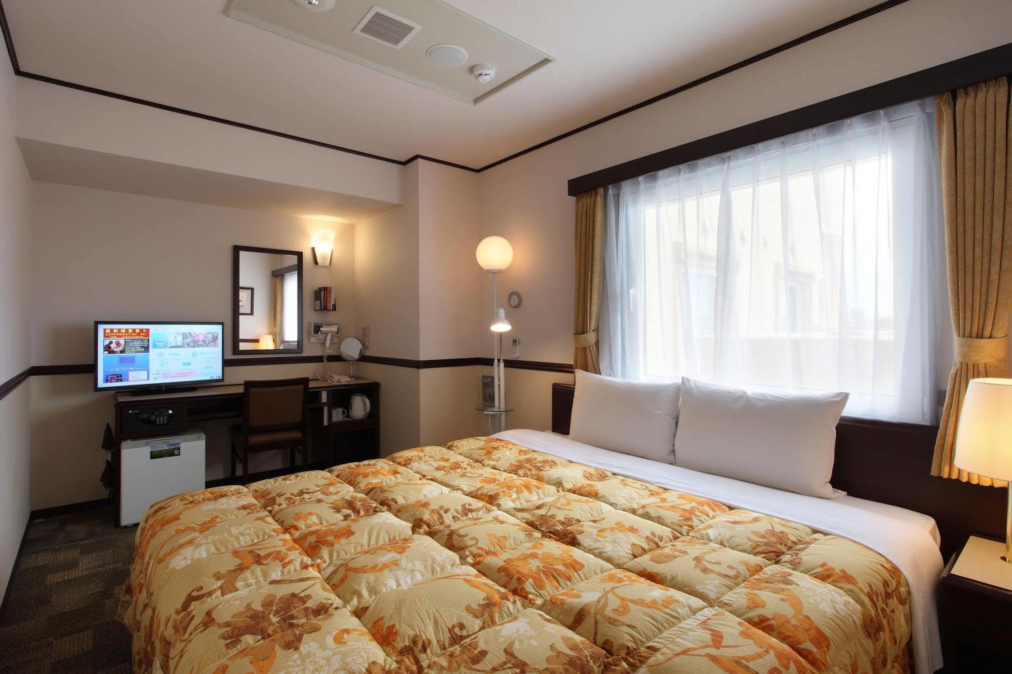 Toyoko Inn Saitama Shintoshin Exterior foto